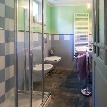 I Corni Di Nibbio Alojamento de Acomodação e Pequeno-almoço Mergozzo