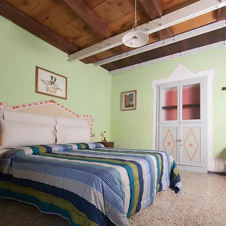 Alojamento de Acomodação e Pequeno-almoço I Corni Di Nibbio Mergozzo