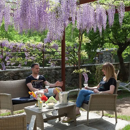 I Corni Di Nibbio Alojamento de Acomodação e Pequeno-almoço Mergozzo