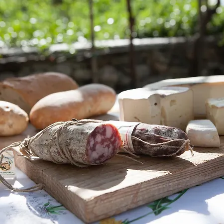 Alojamento de Acomodação e Pequeno-almoço I Corni Di Nibbio