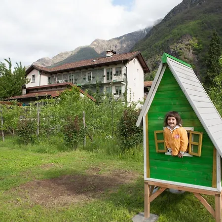 Alojamento de Acomodação e Pequeno-almoço I Corni Di Nibbio 3*