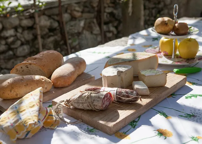 I Corni Di Nibbio فندق مبيت وإفطار